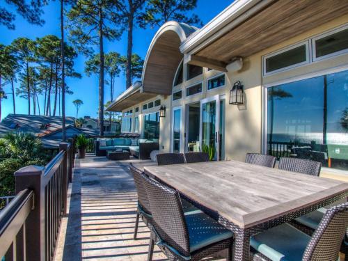 18 Brigantine