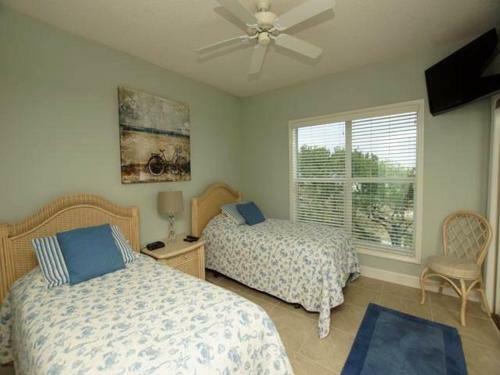 5409 Hampton Place Villa