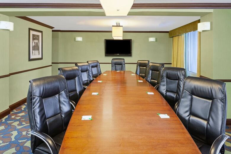 Hotel Holiday Inn Chicago Oakbrook