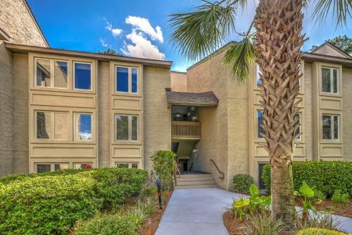 1768 Bluff Villa