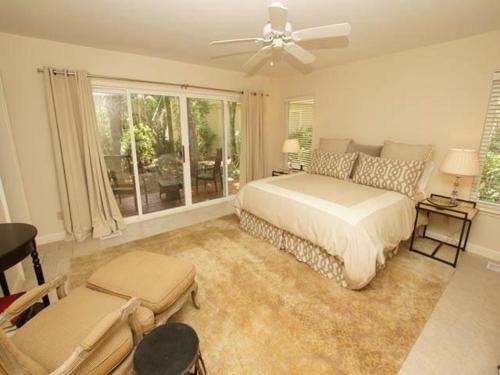 2 Ketch Holiday Home