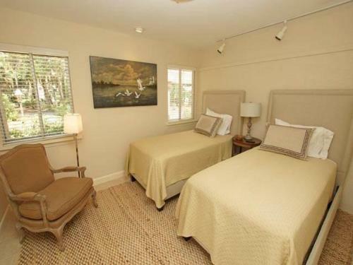 2 Ketch Holiday Home