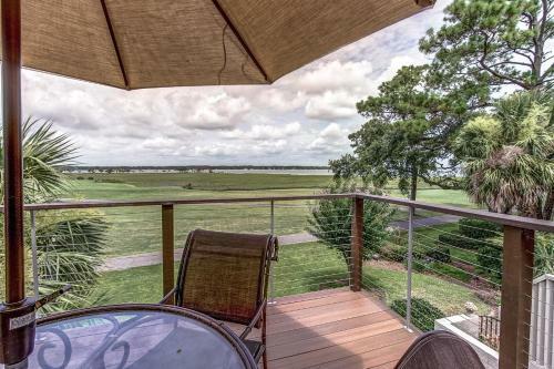 17 Mizzenmast Court