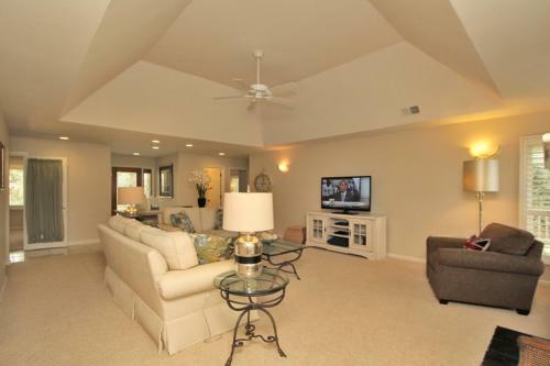 Battery 25 Home