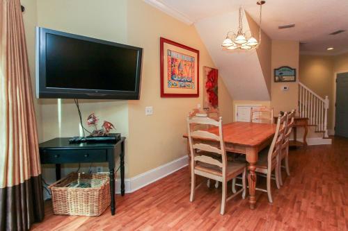 4 Ocean Breeze Townhouse