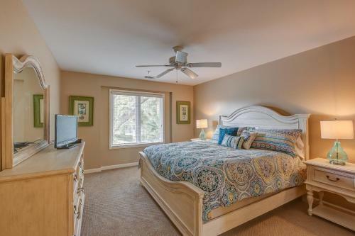 Villa 7636 Huntington