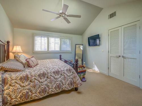 75 Baynard Cove