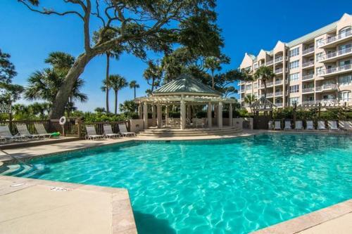 3402 Windsor Court South Villa