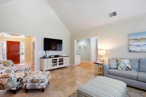 48 Dune Lane Home