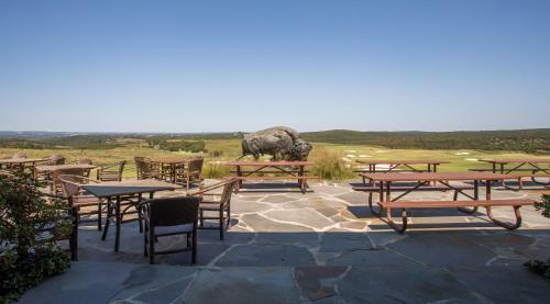Brookside Getaway Villa