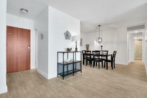 Apartamento 2 Bedroom Ocean View Condo