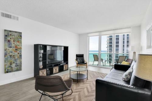 Apartamento 2 Bedroom Ocean View Condo