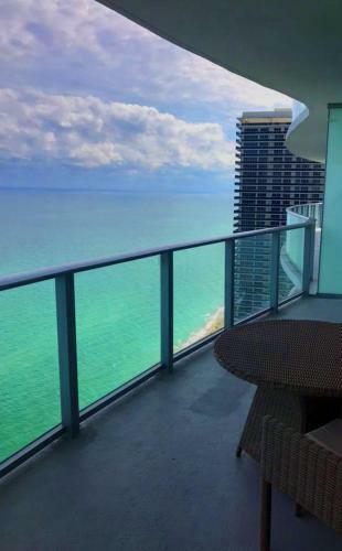 Apartamento Hyde Beach Resort Rentals