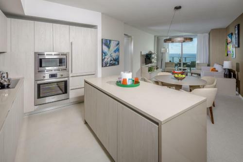 Oceanfront Apartments By 1sthomerent