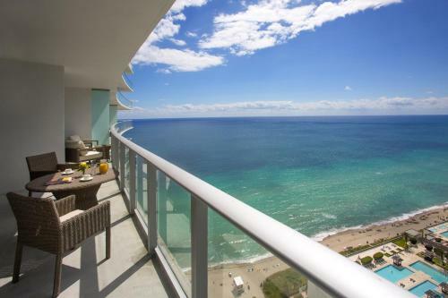 Oceanfront Apartments By 1sthomerent