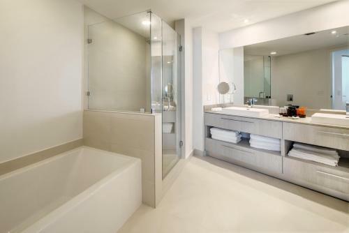 Hotel H Ocean Resort