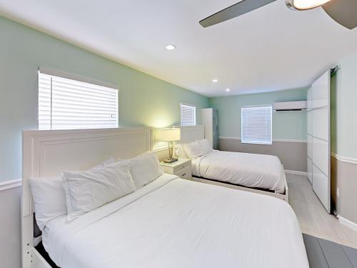 321 Hayes Street Cabin Unit #3