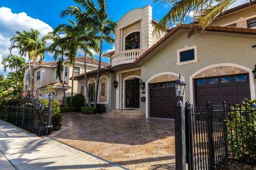 Villa Luxurious 4/4 House With Boat Dock