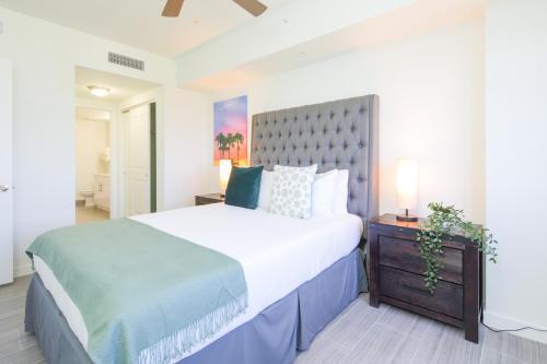 Luxury 2 Bedroom Apartments With Balcony