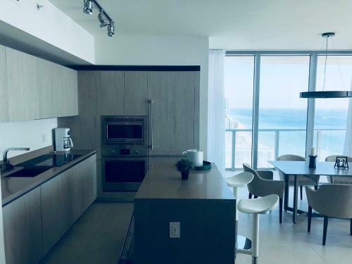 Apartamento Hide Beach Residences