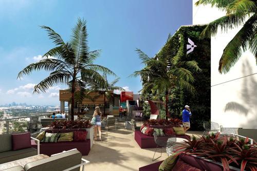 Aparthotel Luxury 2 Br Condos W/ Balcony