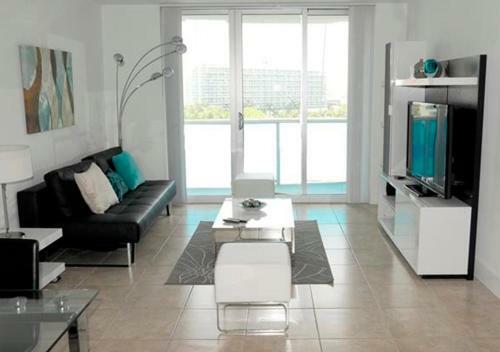 Apartamento Hollywood 6&t