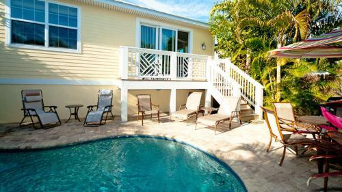 Palm Villa Three Bedroom Home