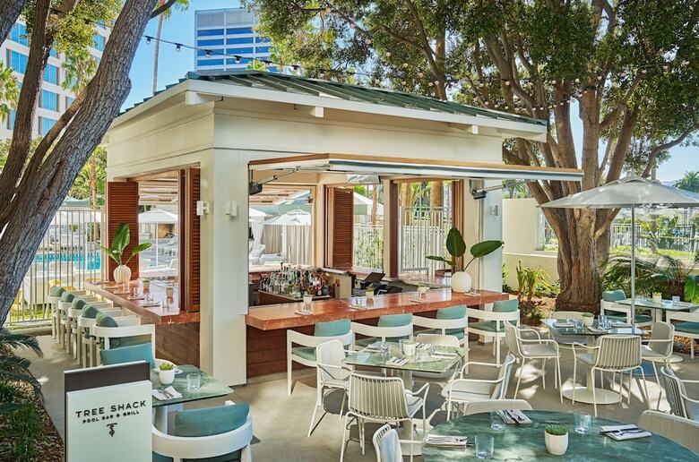 Hotel Island Newport Beach