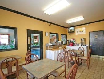Hotel Days Inn Sunset Road
