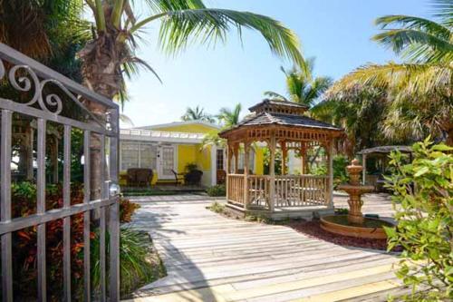 Four Beach Lovers 1 Townhouse