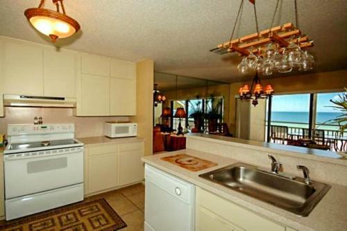 Gulf Shores 205