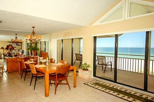 Gulf Shores 205