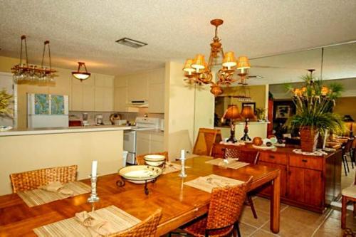 Gulf Shores 205