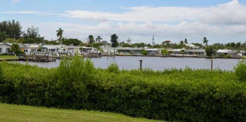 Apartamento Westbay Point Moorings 268