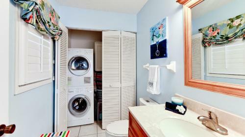 Mermaid Cove - Three Bedroom Home