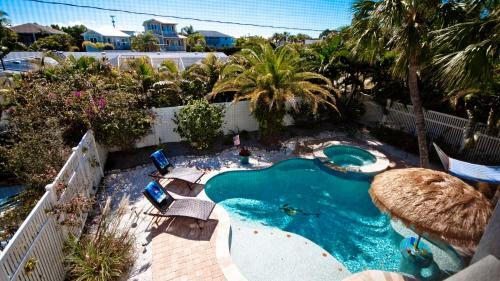 Mermaid Cove - Three Bedroom Home