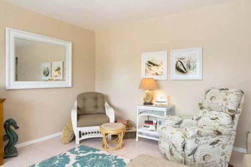 Palm Cay One Bedroom Apartment, Unit 1