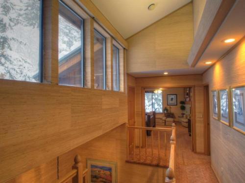 Park Avenue Tahoe Lodge