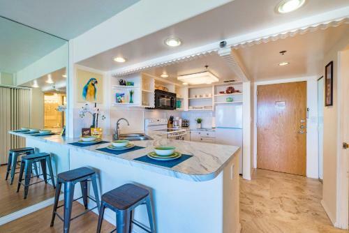 Apartamento Ilikai Beachfront Condo. Amazing Views!