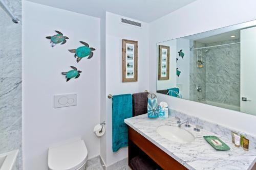 Executive Gold Coast Oceanfront Suite