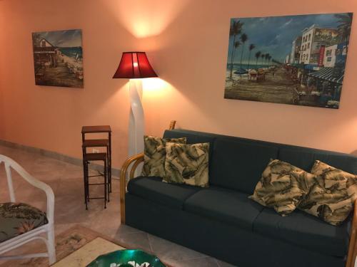 Apartamento Waikiki Whale Watcher Apts 203