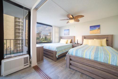 Waikiki Banyan Ocean View Apartment