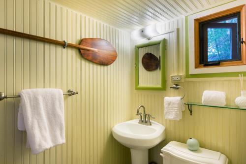 Kaimana Retreat