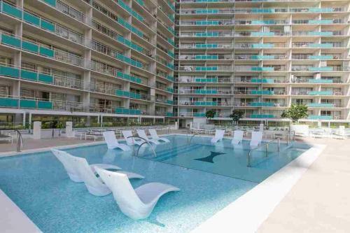 Ilikai Tower 1623 City View 1br