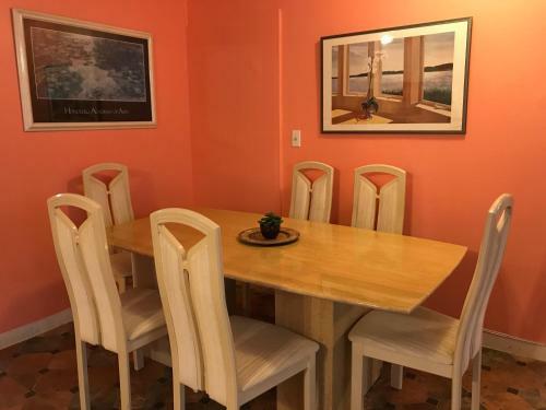 Apartamento Waikiki Whale Watcher Apts 501b
