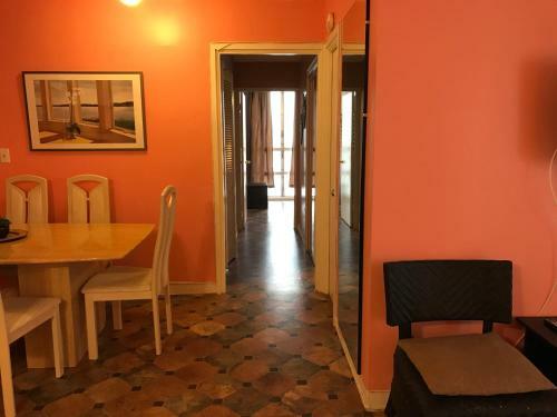 Apartamento Waikiki Whale Watcher Apts 501b