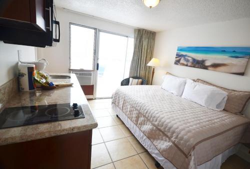 Kuhio Village Apartment #1201 Apts