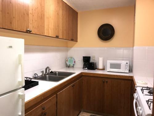Apartamento Waikiki Whale Watcher Apts 703