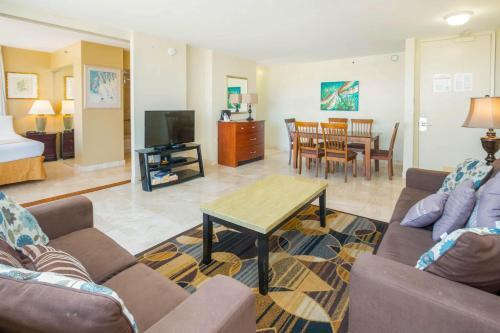 Apartamento Waikiki Banyan Tower 1 Suite 1513
