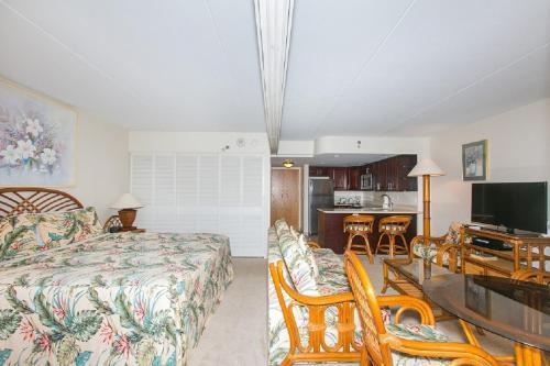 Ilikai Tower 705 City View 1br